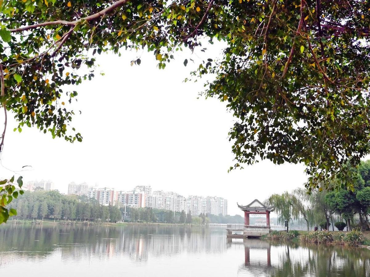 Lavande Hotel Dongguan Songshan Lake Huawei Екстериор снимка